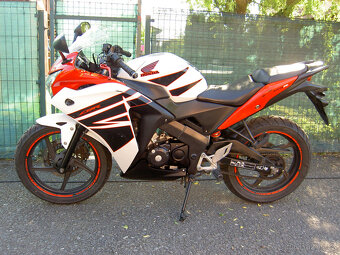 Honda CBR 125 R - 2