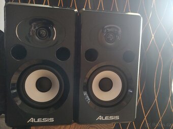 ALESIS ELEVATE 6 -pasivni studiové monitory - 2