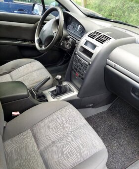 Peugeot 407 SW - 2