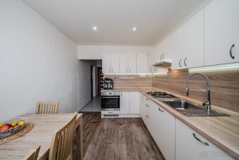 Prodej bytu 3+1 73 m² Plk. Rajmunda Prchaly, Ostrava - Porub - 2