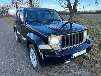 Jeep Cherokee 2.8 CRD 130kw rok 2008, tažné na 3,5t - 2