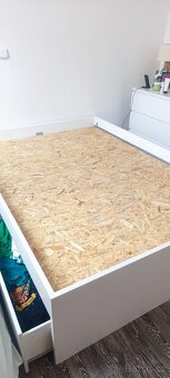 Postel s úložným prostorem – 200 × 140 cm – za odvoz - 2