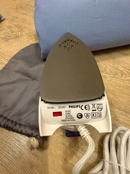 Cestovní žehlička PHILIPS GC651 - 2