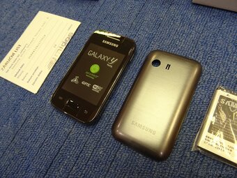 Nový malý ZABALENÝ SAMSUNG Galaxy Y Young - 2