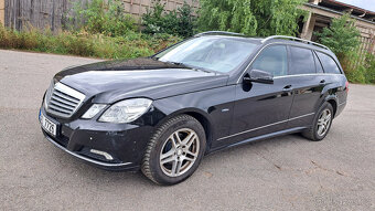 Mercedes-Benz W212 E 220cdi Elegance, r.2010 - 2