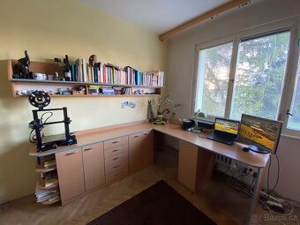 Skříně a nábytek - 2