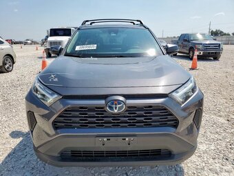 Toyota RAV4 XLE 2023 - 2