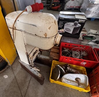 Robot kuchyňský Profi - 2