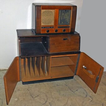 Gramofon Supraphon + rádio Tesla Largo - 2