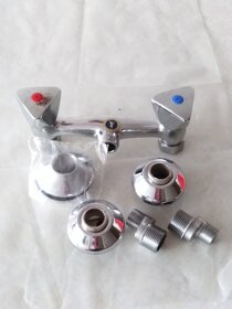 Cihly, kámen, uhelníky, balkonové dveře, apod. - 2