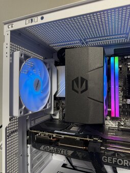 Herní PC | Ryzen 7 9700x, RTX 5070, 32GB DDR5, 1TB SSD - 2