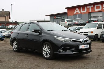 Toyota Auris, 1,8HYBRID 73KW, AUTOMAT,DPH, KAMERA, r.v. 2018 - 2