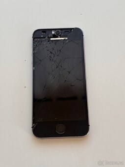 Iphone SE na náhradní díly - 2