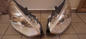 Přední světla Ford S-max xenony - 2
