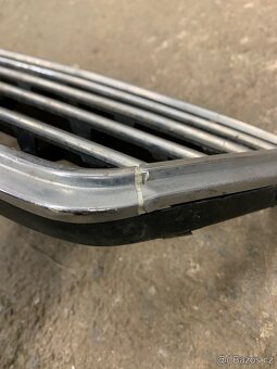 Mercedes w203 přední maska kapoty - 2