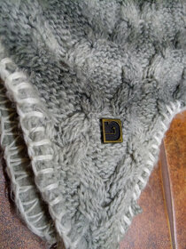 Zimní čepice/ kulich Burton - 2