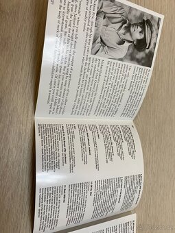 2CD: MICHAEL JACKSON: THE ESSENTIAL MICHAEL JACKSON, Kompila - 2