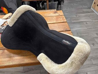 Korekční dečka pod sedlo Kentaur Memory Foam - 2