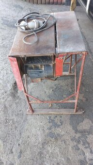 Stolní pila - 2