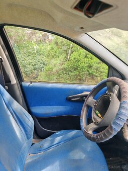 Fiat Punto 2(5-ti dveř.) - levé přední dveře - 2