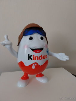 Velké Kinder vejce, plast, 2010 - 2