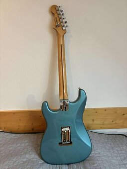 Fender Player Stratocaster Floyd Rose HSS - 2