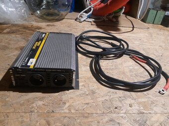Měnič napětí 24v na 230v - 2