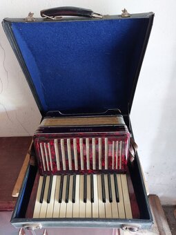 Akoprdeon Hohner student II - 2