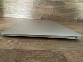 Macbook air 13" 2020 i3 - 2