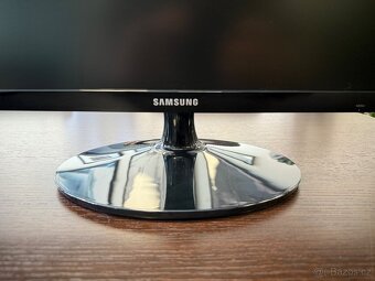 LED monitor Samsung 24” - 2