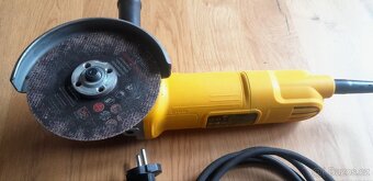 Úhlová bruska Dewalt DWE 4157 - 2