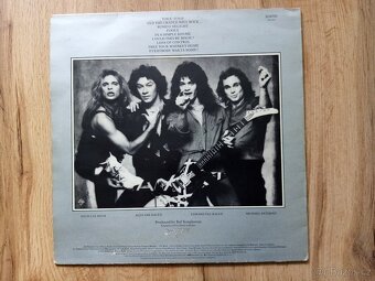 VAN HALEN - Women and Children First - 2