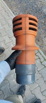 Střešní prostupová taška + větrací komínek typu bobrovka - 2
