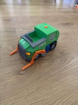 Tlapkátor s figurkami - 2