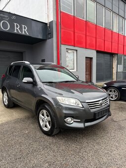 Toyota Rav4 D-4D 4x4 = Uzávierka, Top Stav, Bez korozie = - 2