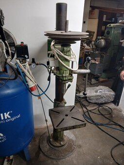 Sloupová vrtačka - 2