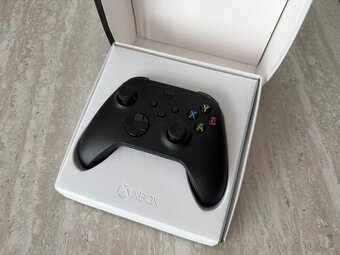Xbox Wireless Controller – Carbon Black - 2