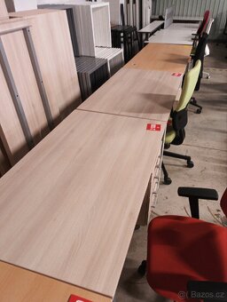 Kancelářské stoly Narbutas - 2