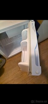 Malá mini lednička - 2