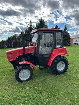 Traktor Belarus 320.4 - 2