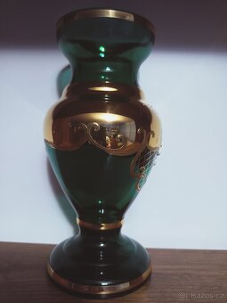 novoborské sklo - střední vázička - 2