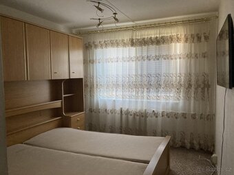 Postel s nástavbou - 2