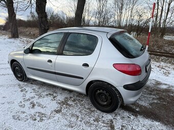 Peugeot 206 1.1i 2001 - 2