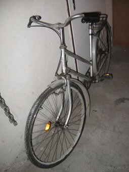 Staré dámské kolo "Ukrajina" - 2