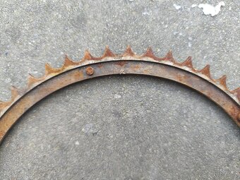 Rozeta, ozubené kolečko řetězu - 2