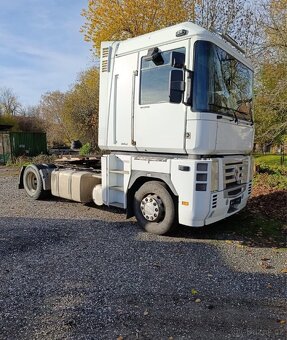 Renault Magnum - 2