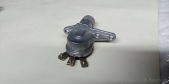 Trabant Wartburg nožní přepínač - 2