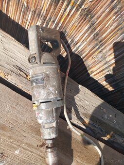 Vrtacka historicka AEG - 2