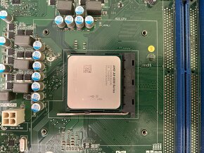 Základní deska s AMD A8-6500 - 2