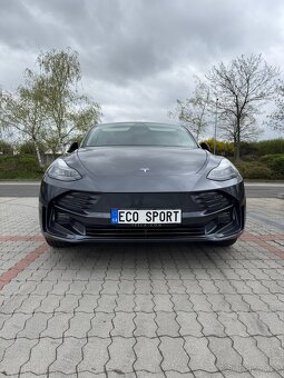 Tesla Y 09/2022 LR AWD 69373km - 2